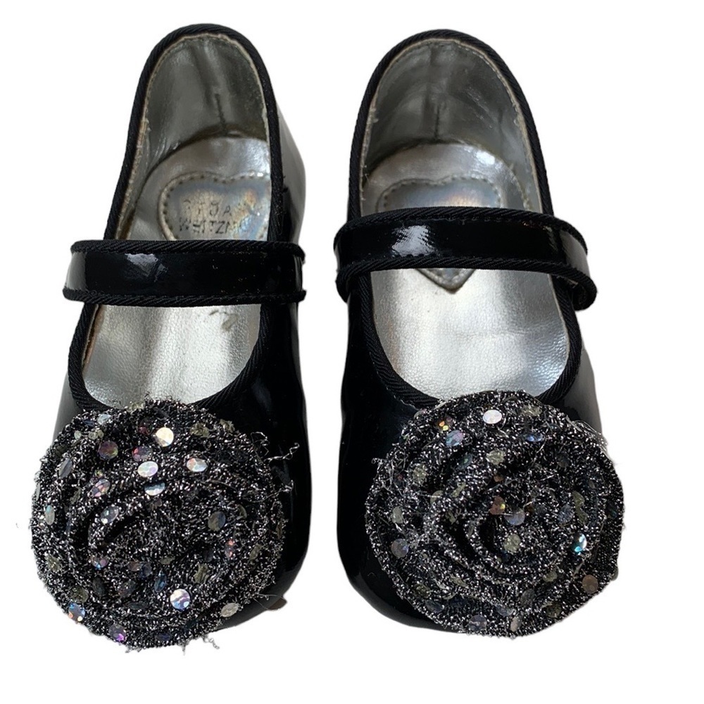 Stuart Weitzman Black Faux Patent Leather Circus Sequin  Flower Baby Shoes sz 4